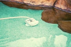 Best Automatic Pool Vacuum for Pool Owners 2024